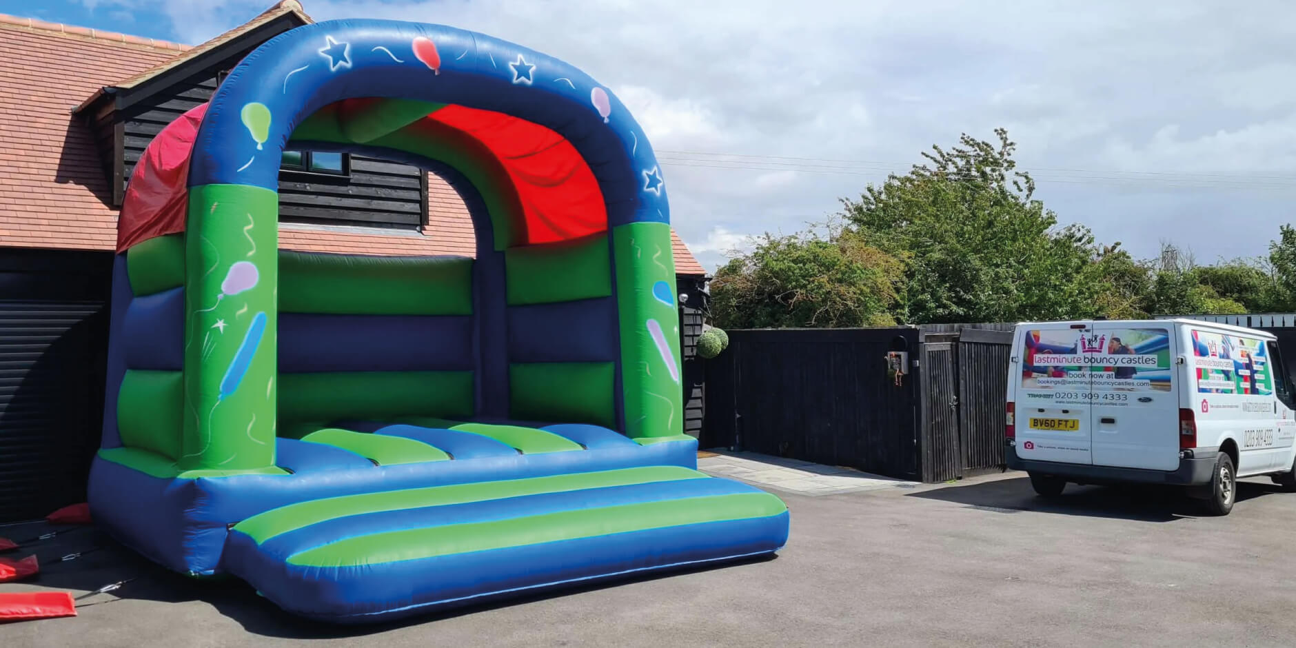 How to Choose the Perfect Bouncy Castle for Your Child's Party in Borehamwood