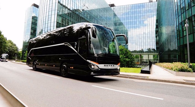 58-Seater Coach Rental: Spacious and Comfortable for Extended Travel
