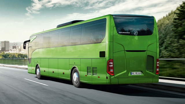 32-Seater Coach Rental: Combining Comfort and Capacity for Group Tours