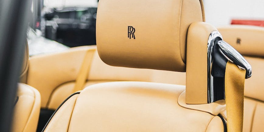 Rolls Royce vs Bentley: Best 5 Wedding Cars Compared
